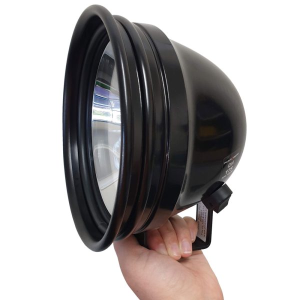 175mm/7" QH 100W Spotlight with Bracket - Image 5